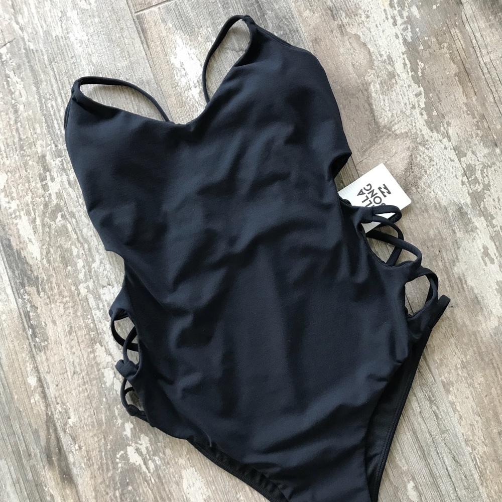 🔥🔥BILLABONG - SOL SEARCHER 1 PIECE🔥🔥 - Picture 2 of 6